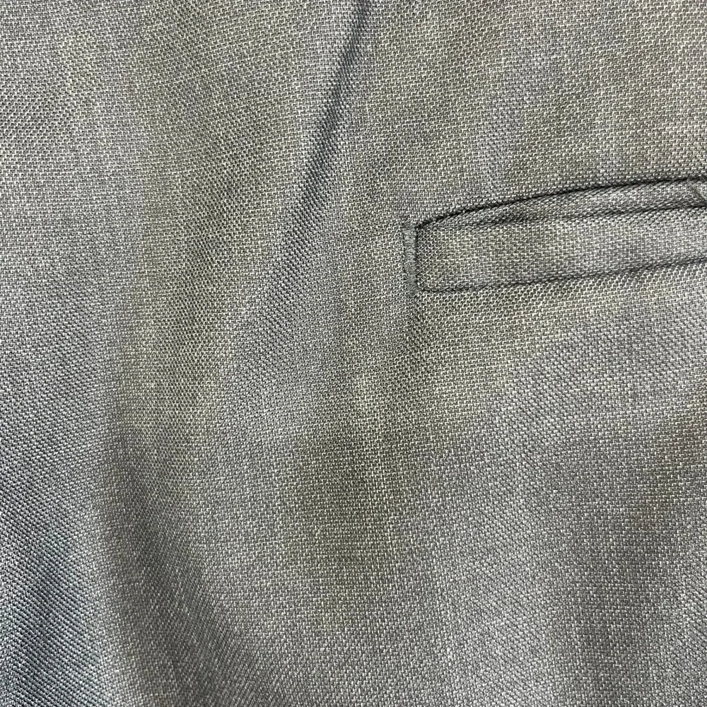 Perry Ellis Portfolio Men's Grey Pleated Dress Pants Size 33x30 Polyester Rayon‎